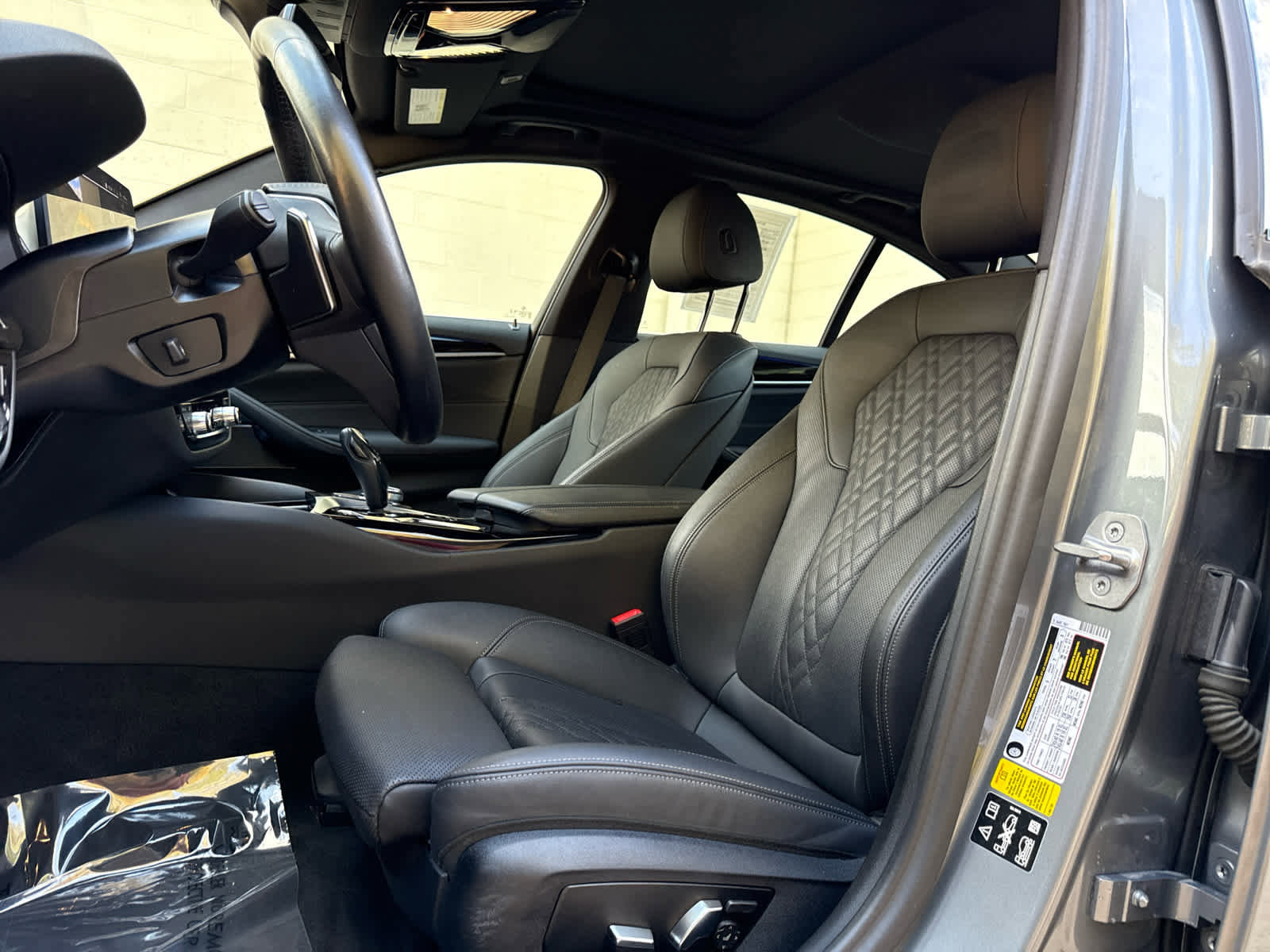 Certified 2023 BMW 530i xDrive 530i xDrive w/ Premium Package image 12