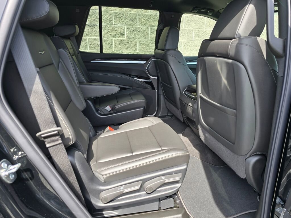 New 2026 Cadillac Escalade 4WD image 22