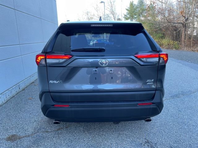 Used 2025 Toyota RAV4 XLE image 8