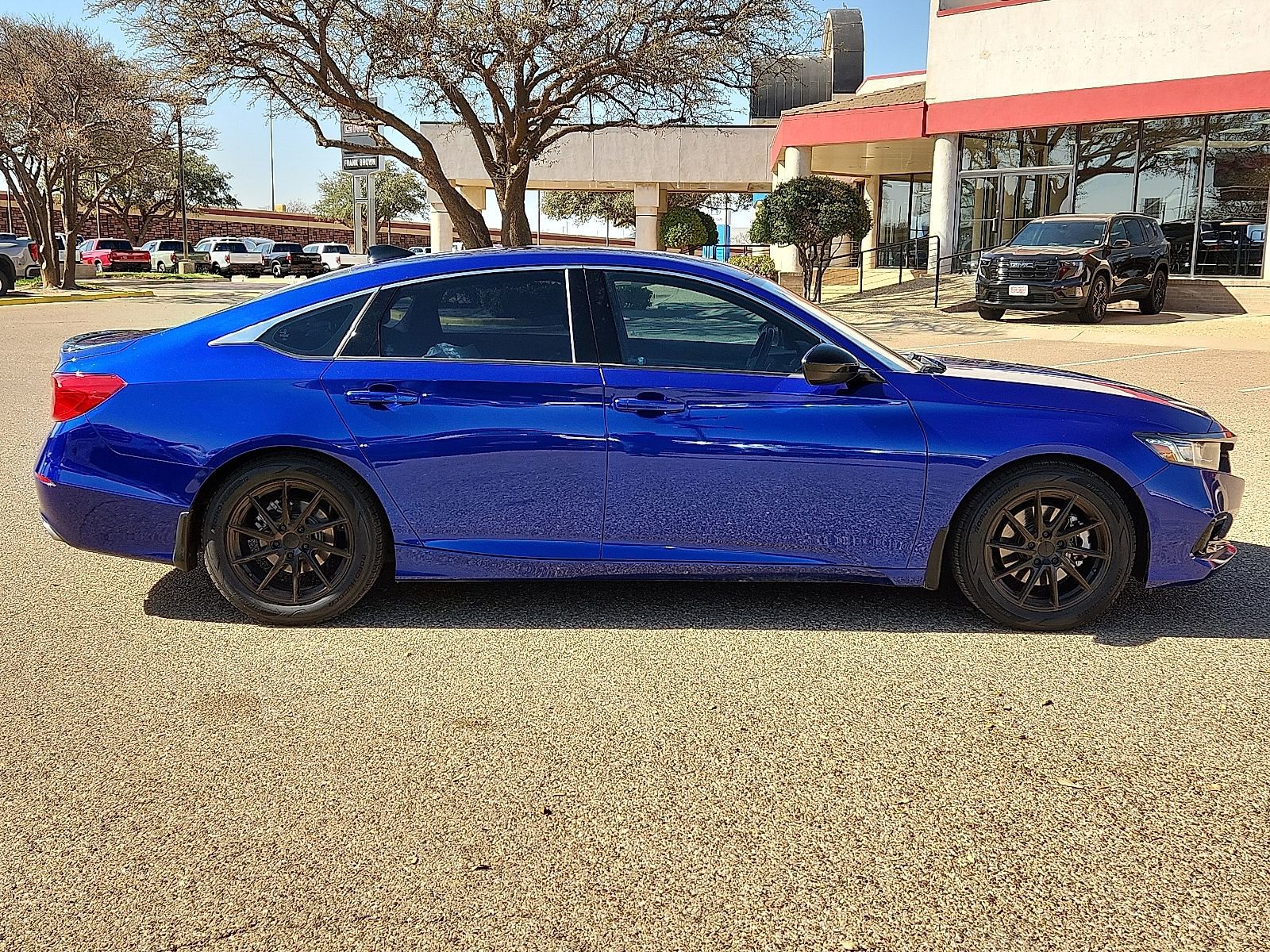 Used 2021 Honda Accord Sport image 5