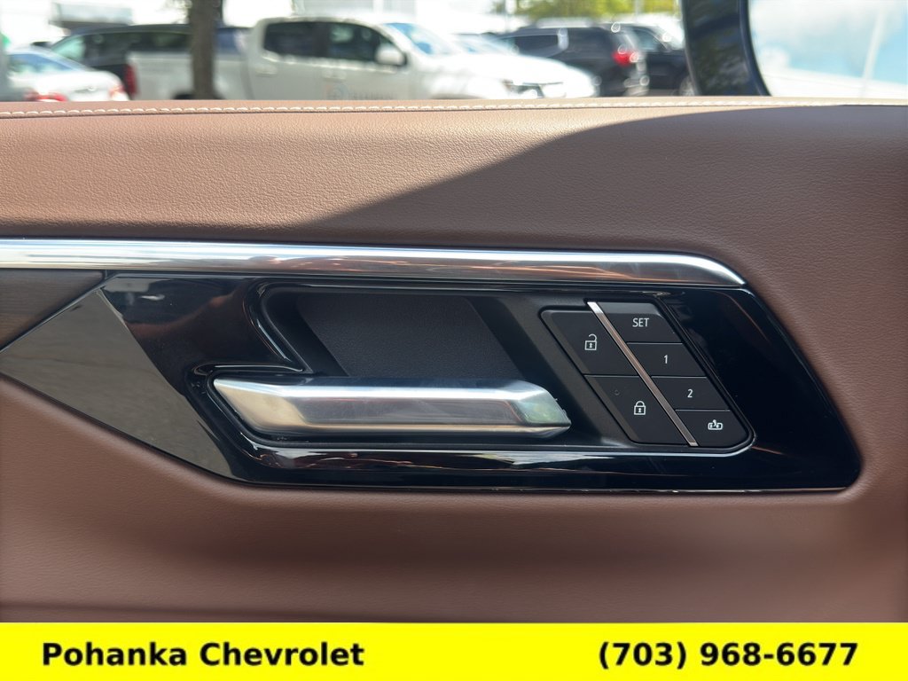 New 2026 Chevrolet Suburban High Country AWD/4WD image 23