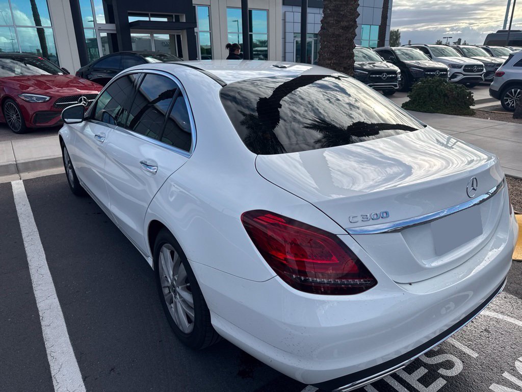 Used 2021 Mercedes-Benz C 300 Sedan image 4