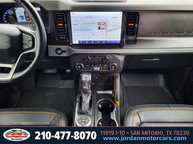Used 2023 Ford Bronco Badlands AWD/4WD image 15