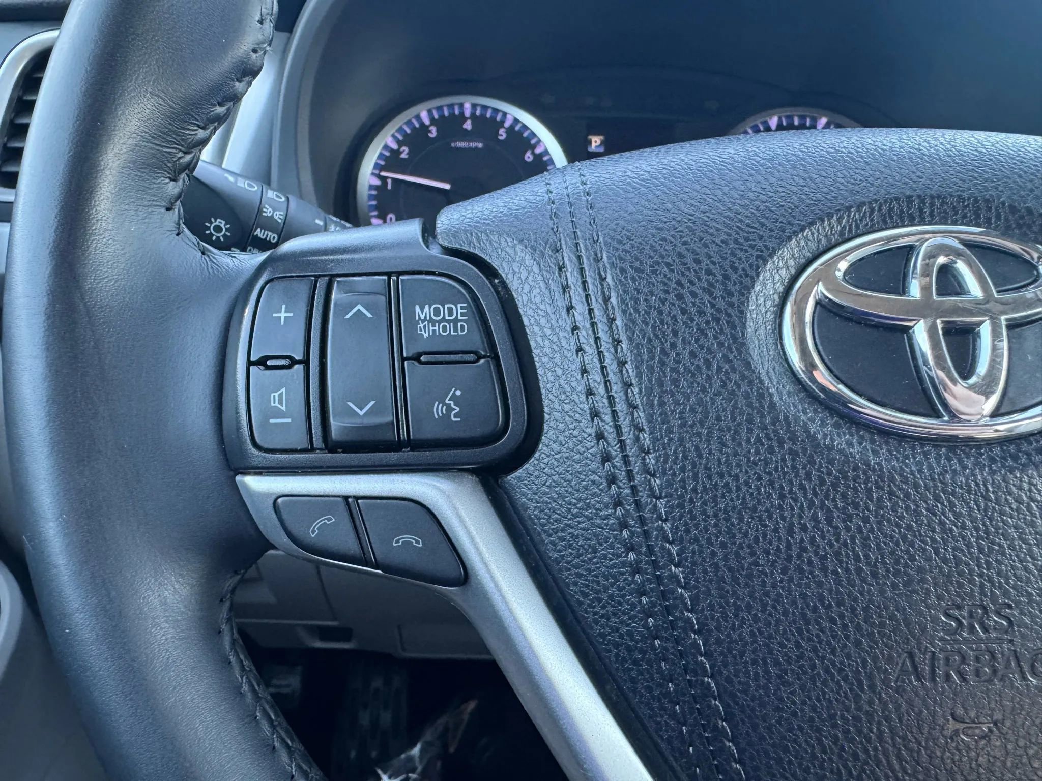 Used 2019 Toyota Highlander Plus image 25