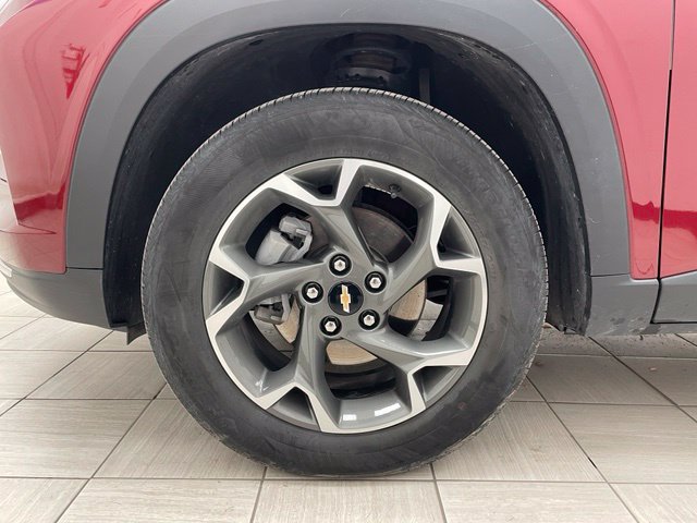 Used 2024 Chevrolet Trax LT w/ Driver Confidence Package FWD image 5