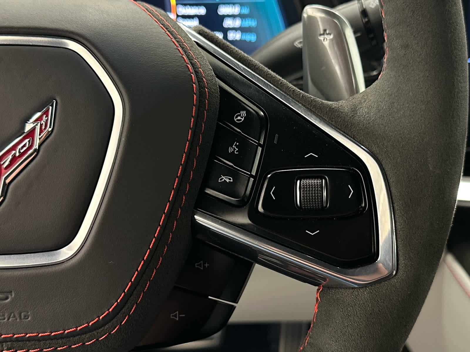 Used 2023 Chevrolet Corvette Stingray Premium Conv w/ Z51 Performance Package image 28