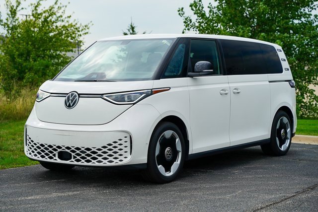 New 2025 Volkswagen ID. Buzz Pro S image 5