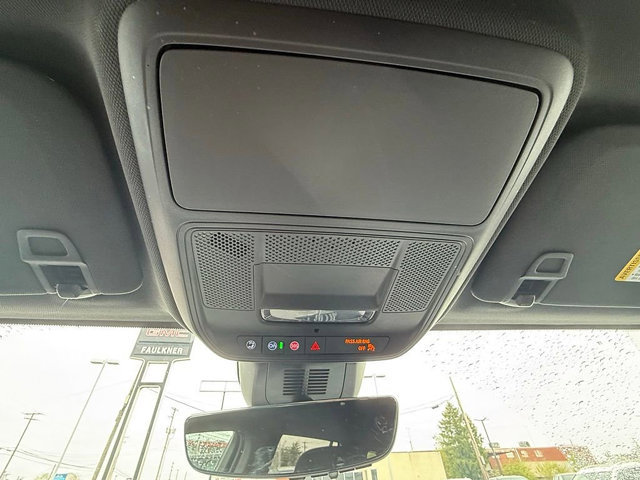 Used 2026 GMC Terrain Elevation w/ Technology Package II AWD/4WD image 31