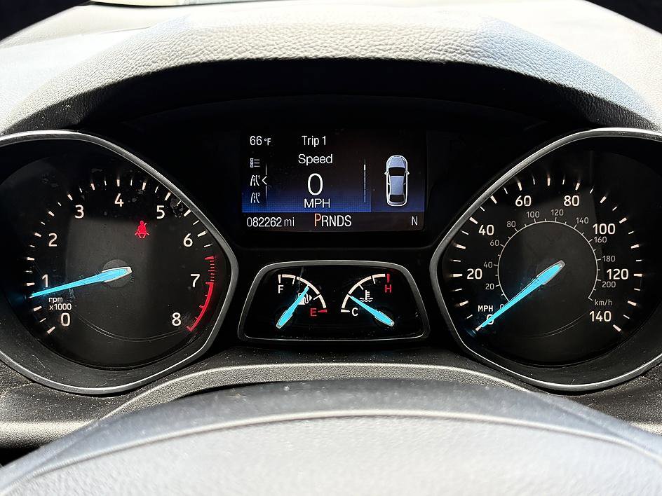 Used 2019 Ford Escape SEL AWD/4WD image 16