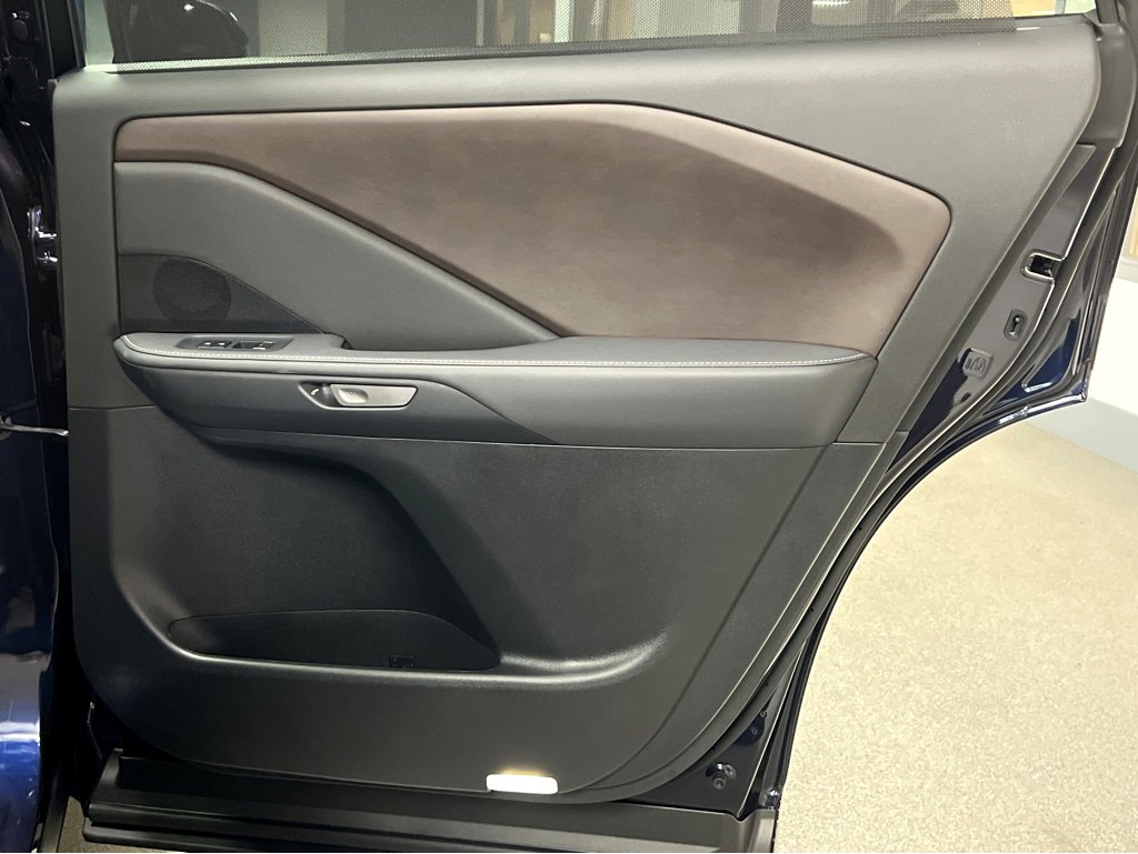 Used 2025 Lexus TX 350 AWD image 21