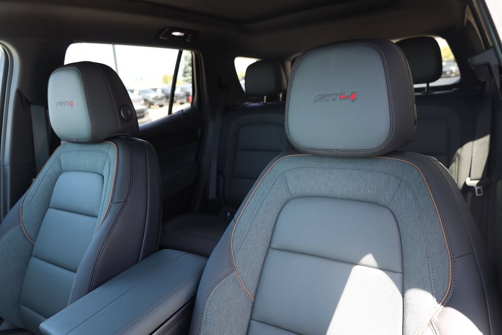 New 2027 GMC Terrain AT4 w/ Convenience Package III AWD/4WD image 17