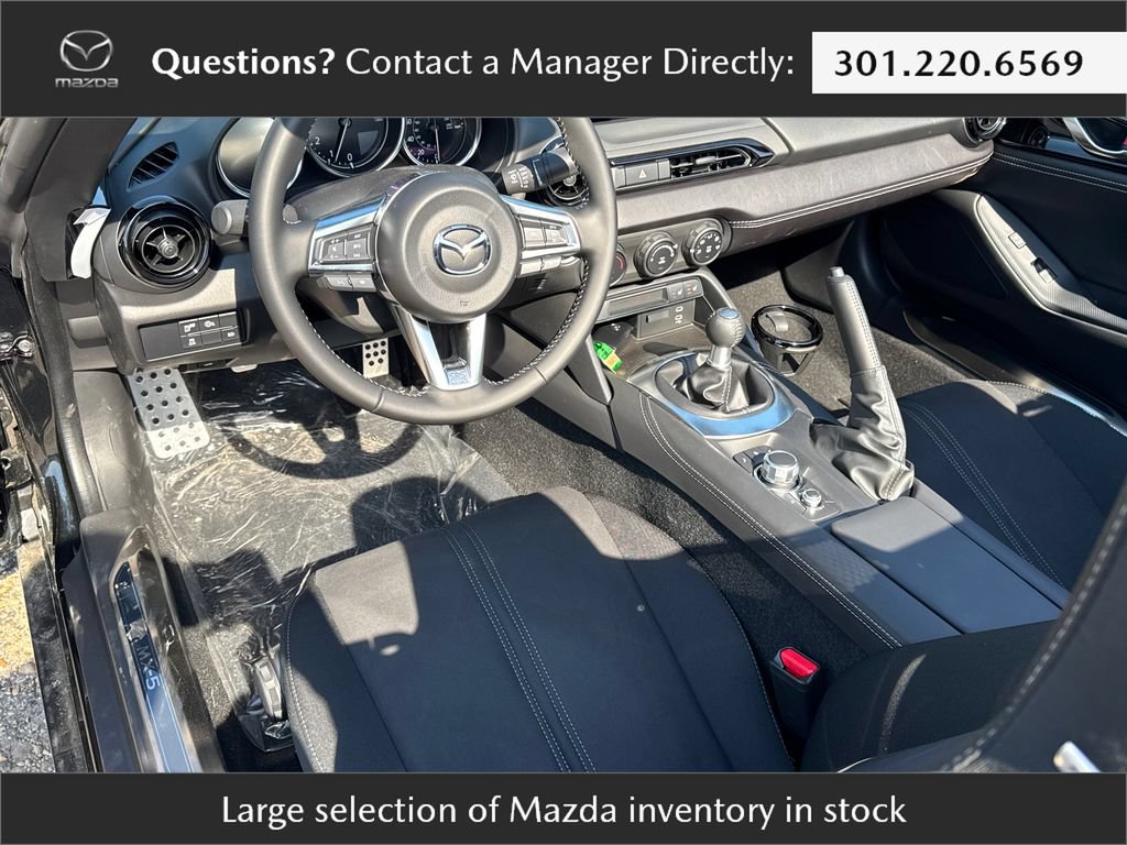 New 2026 MAZDA MX-5 Miata Club w/ Interior Package RWD image 16