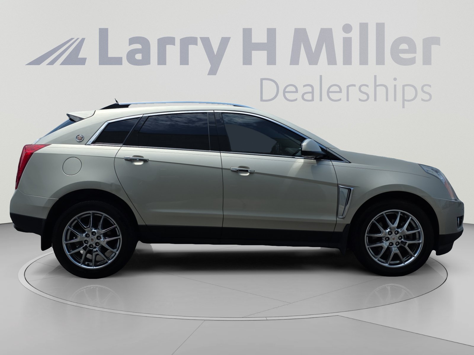 Used 2014 Cadillac SRX Premium AWD/4WD image 6