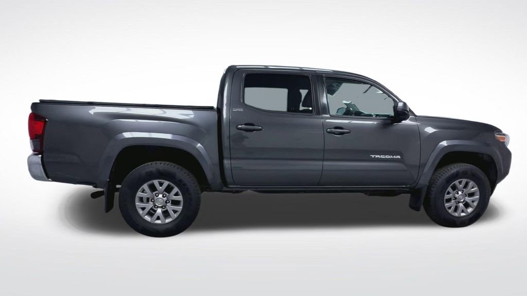 Used 2019 Toyota Tacoma SR5 image 22