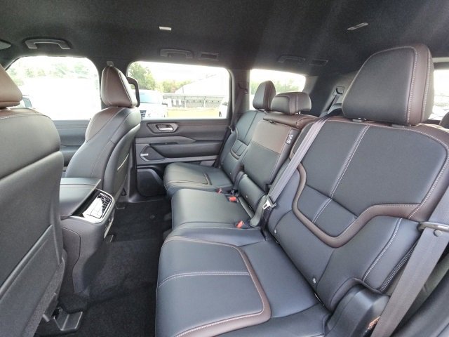 New 2026 Nissan Armada SL image 28