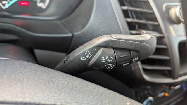 Used 2021 Ford Transit Connect XL image 28