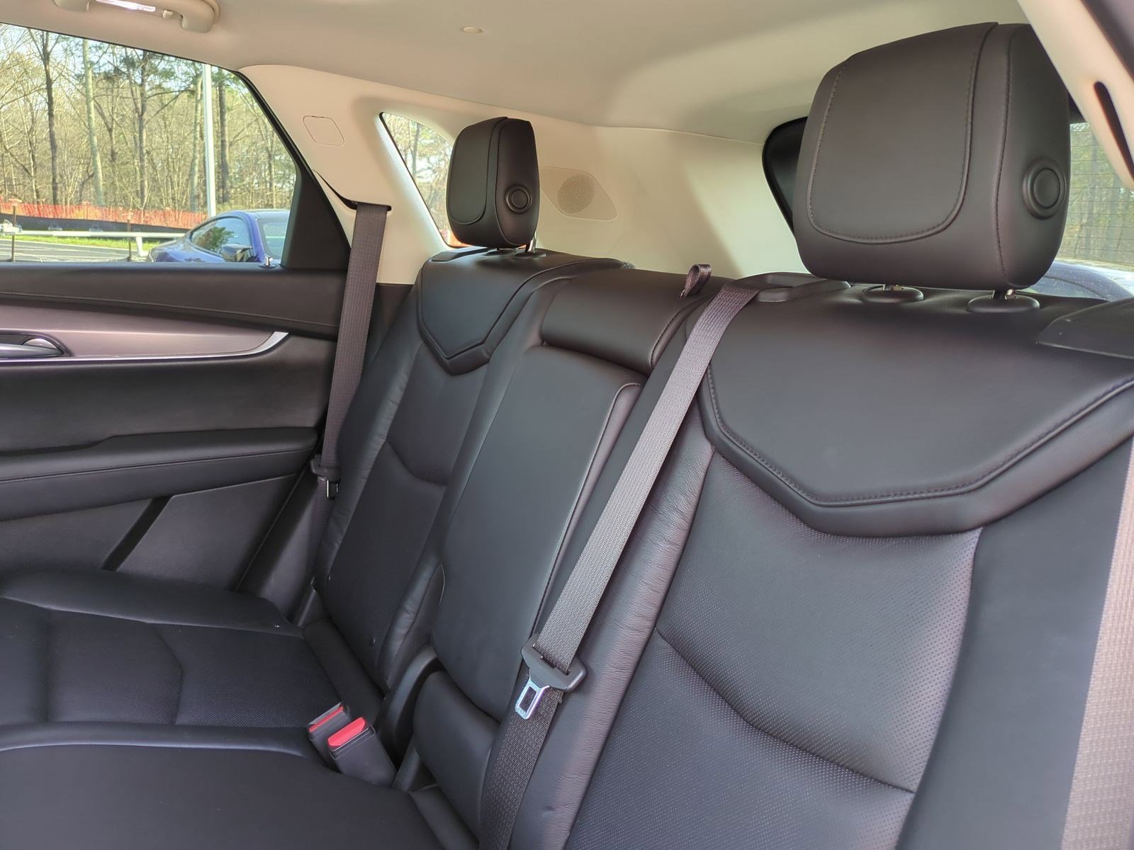 Used 2017 Cadillac XT5 Luxury w/ Driver Awareness Package FWD image 30