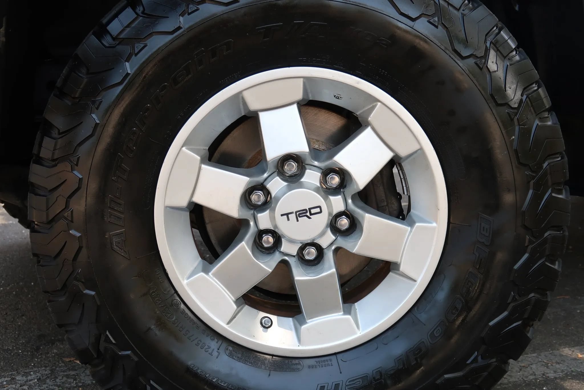 Used 2009 Toyota FJ Cruiser 2WD w/ TRD Sport Pkg image 7