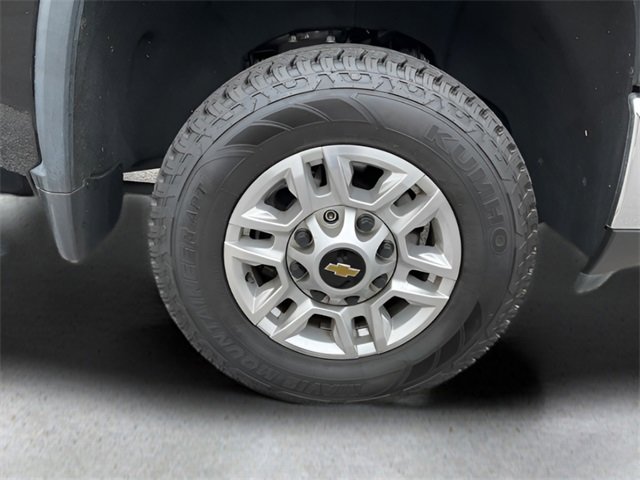 Used 2024 Chevrolet Silverado 2500 LT image 22