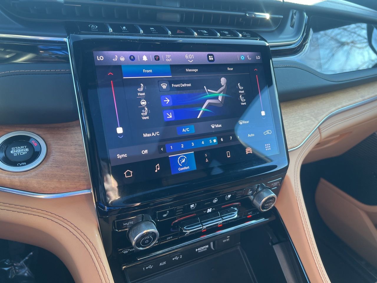 Used 2023 Jeep Grand Cherokee Summit image 30