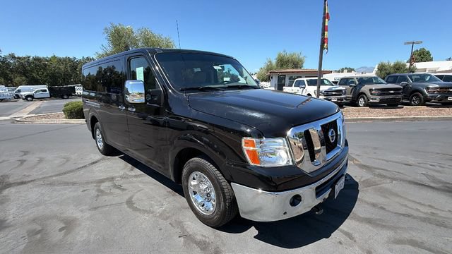 Used 2018 Nissan NV 3500 SL RWD image 2
