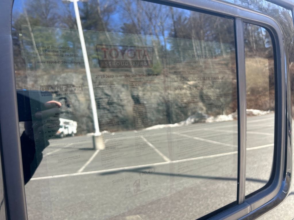 Used 2018 Jeep Wrangler Unlimited Sahara w/ Cold Weather Group image 25