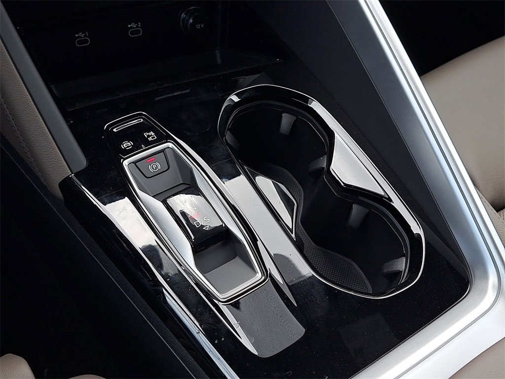 New 2025 Audi Q5 Premium Plus image 15