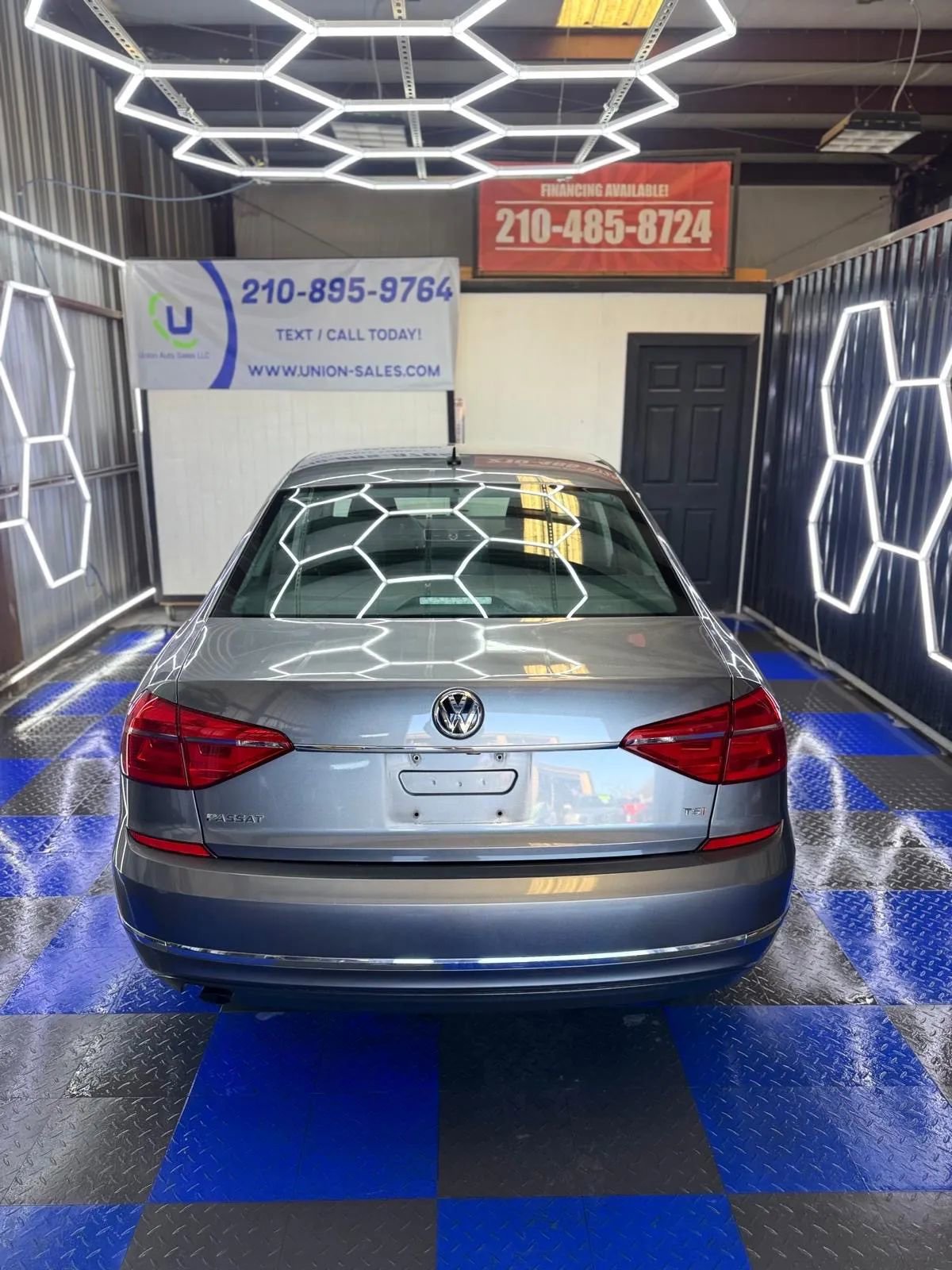 Used 2016 Volkswagen Passat 1.8T S image 21