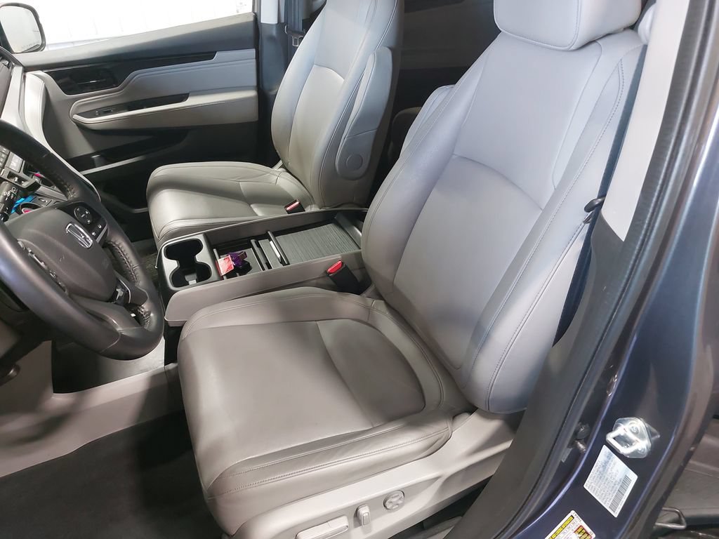 Used 2023 Honda Odyssey Touring image 15