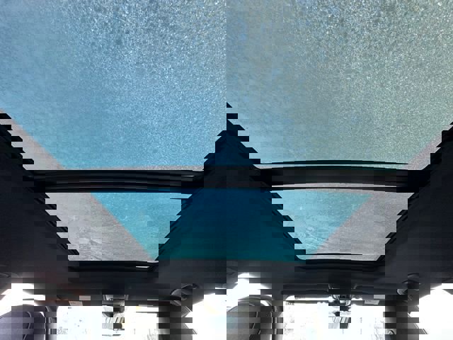 New 2026 Volkswagen Atlas Cross Sport SEL R-Line image 30