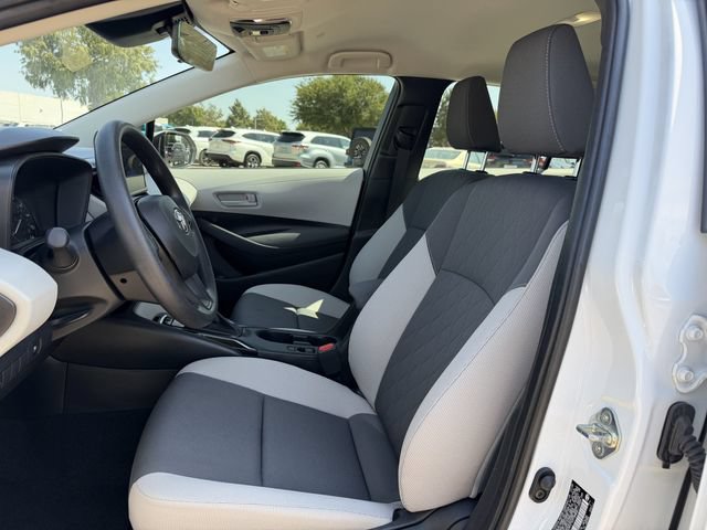 Certified 2025 Toyota Corolla LE FWD image 22