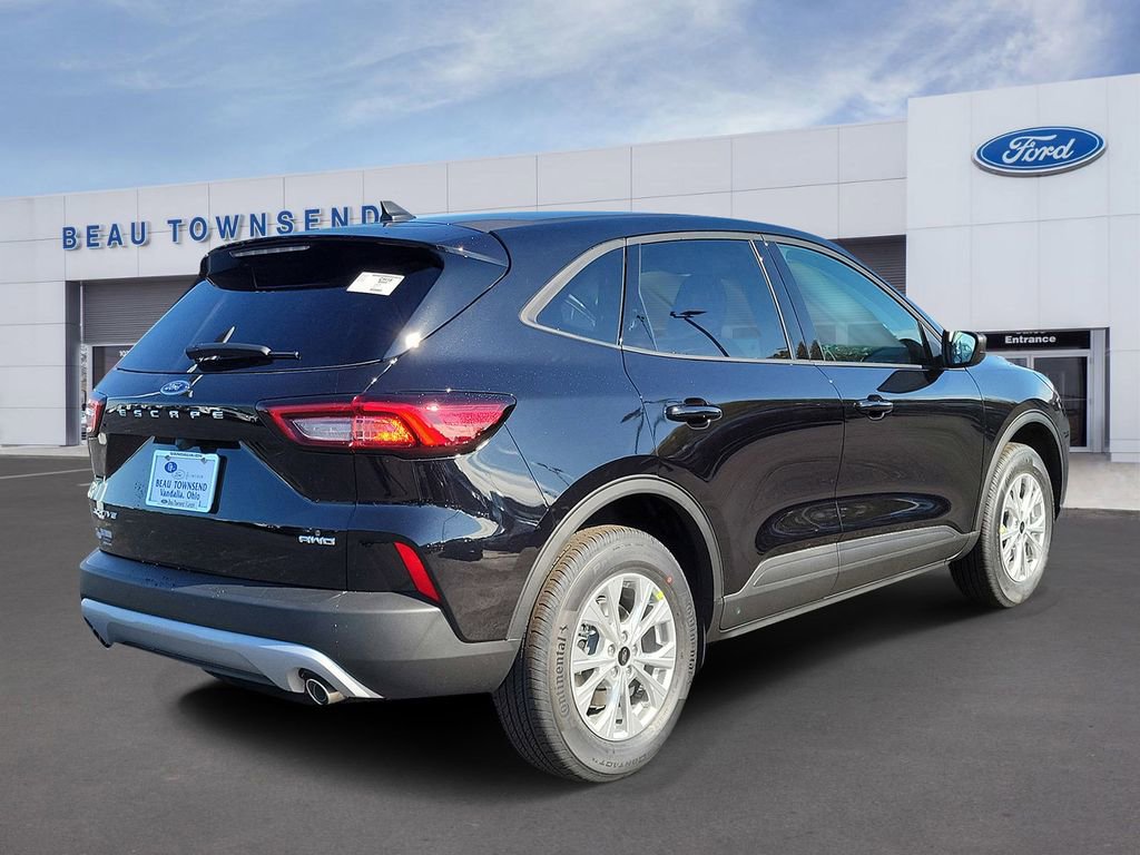 New 2026 Ford Escape Active w/ Cold Weather Package image 4