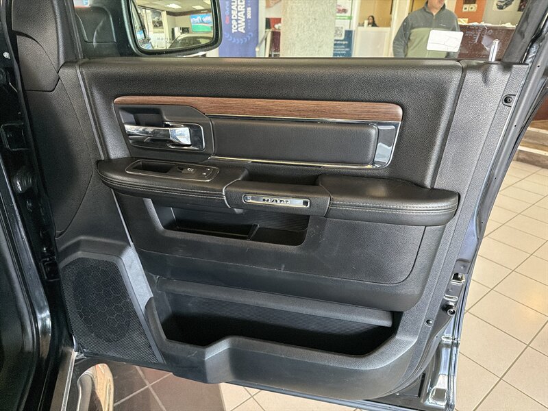 Used 2016 RAM 1500 Laramie RWD image 26