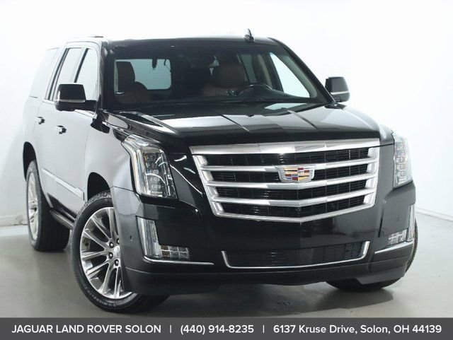 Used 2018 Cadillac Escalade Premium Luxury image 2