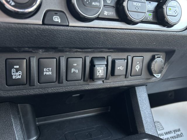 Used 2023 Toyota Tacoma TRD Off-Road w/ Advanced Technology Package image 39