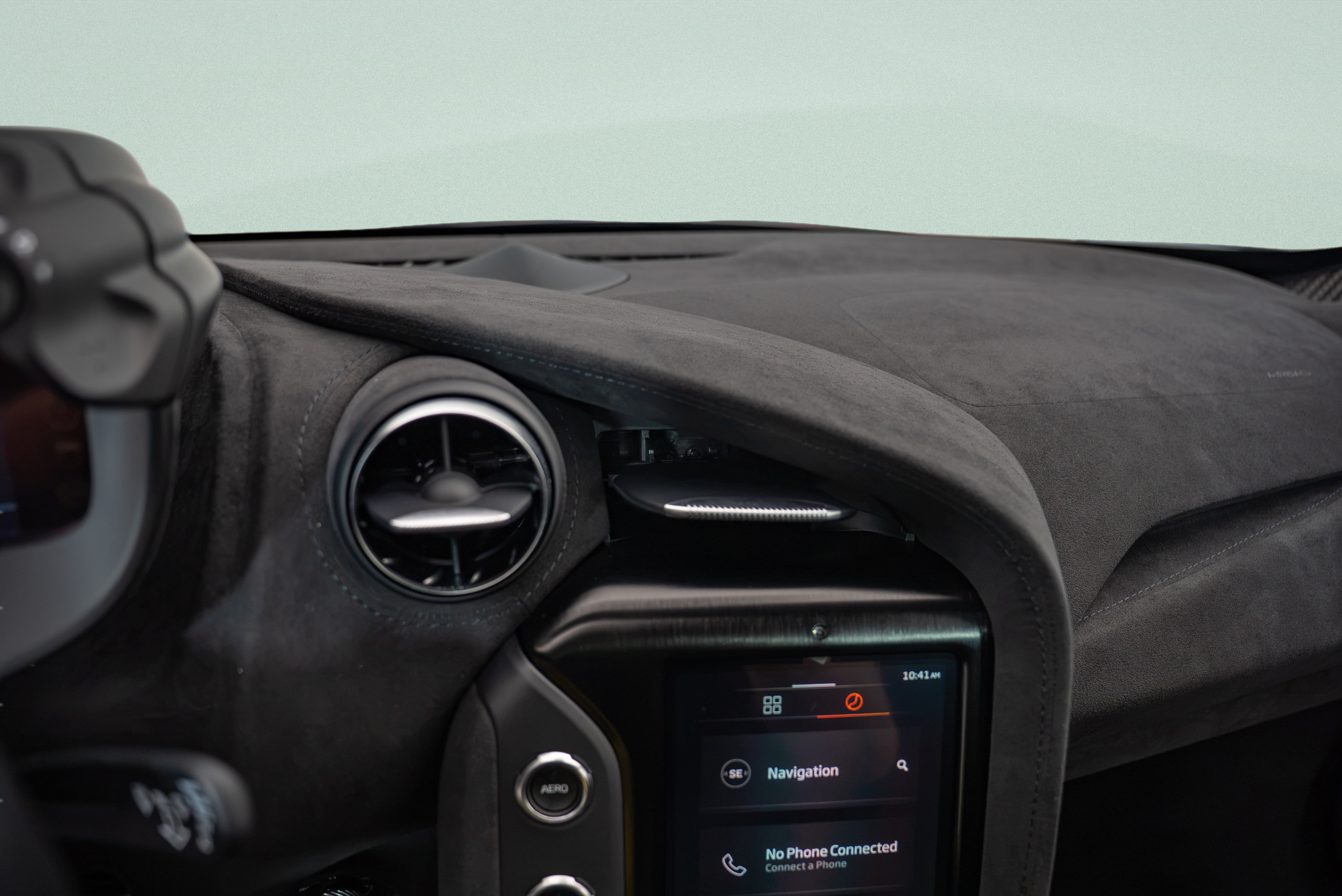 Used 2024 McLaren 750S RWD image 11