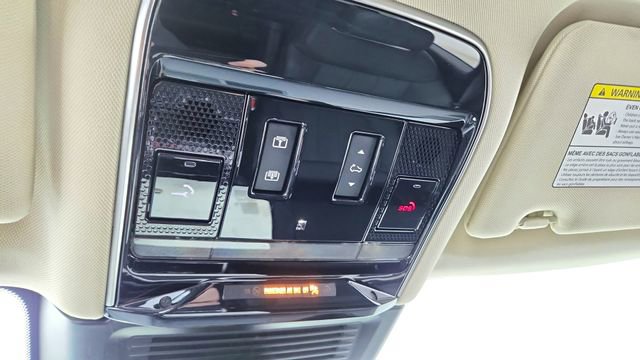 Used 2023 Land Rover Range Rover SE AWD/4WD image 54