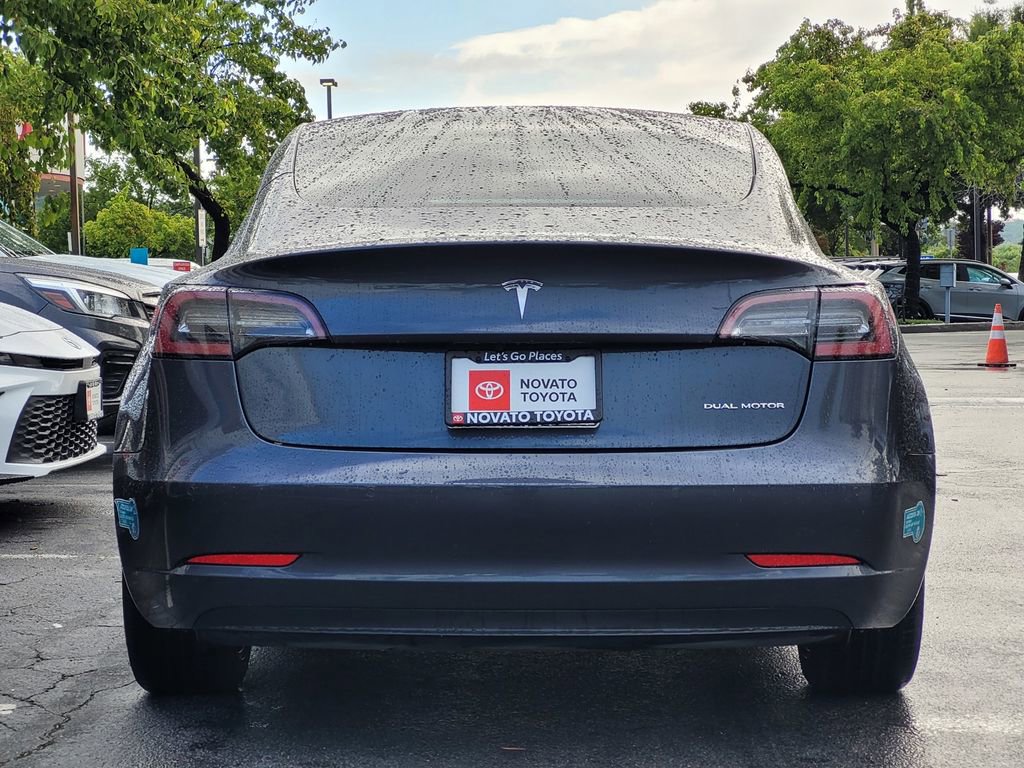Used 2022 Tesla Model 3 Long Range AWD/4WD image 7