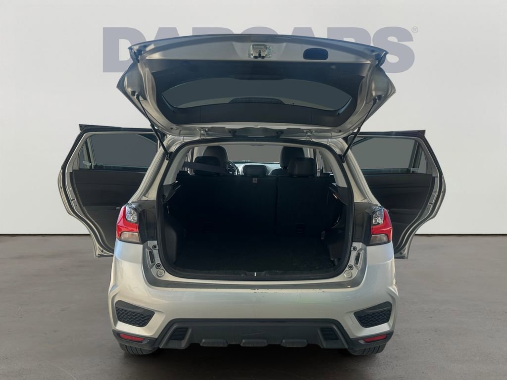 Used 2025 Mitsubishi Outlander Sport AWD image 29