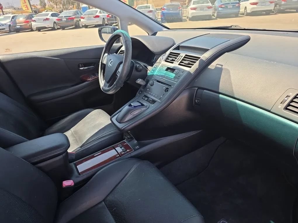 Used 2010 Lexus HS 250h FWD image 10