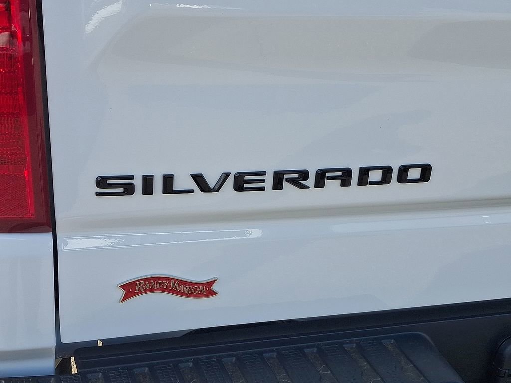 New 2026 Chevrolet Silverado 1500 Custom Trail Boss w/ Dark Appearance Package image 10