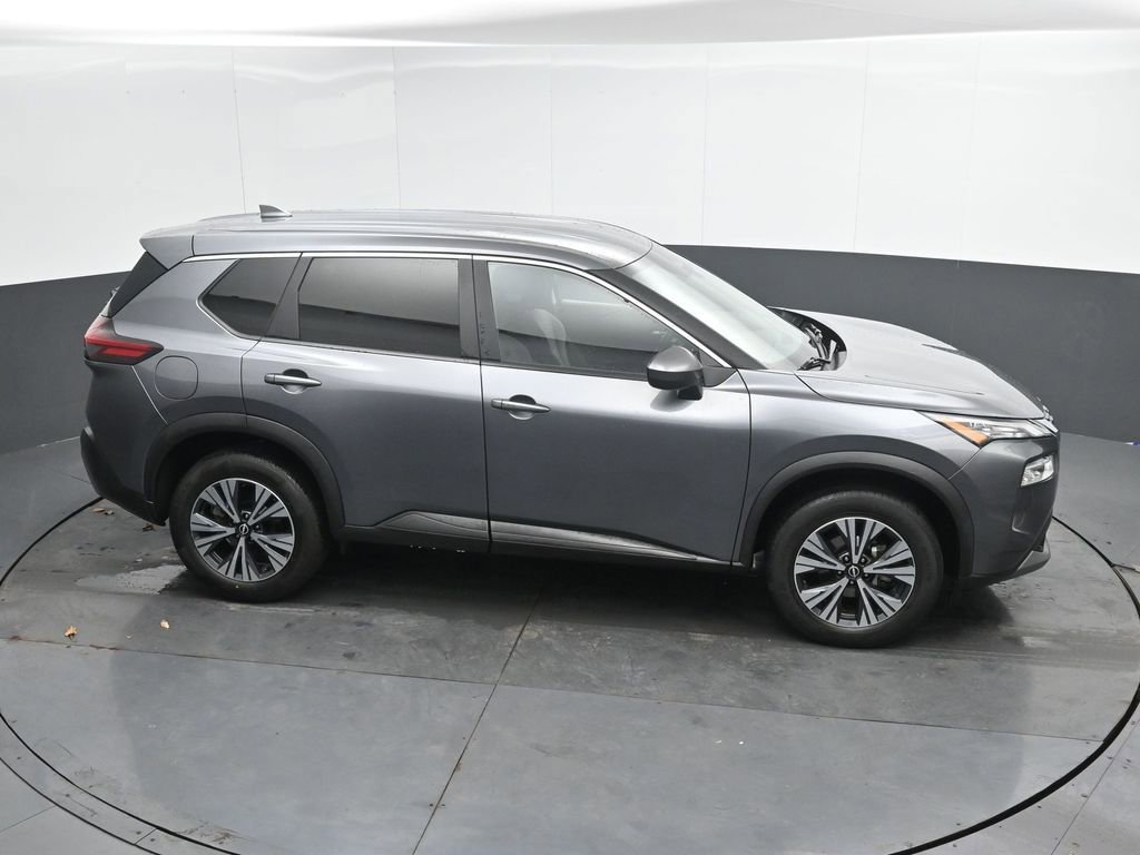 Used 2023 Nissan Rogue SV image 38