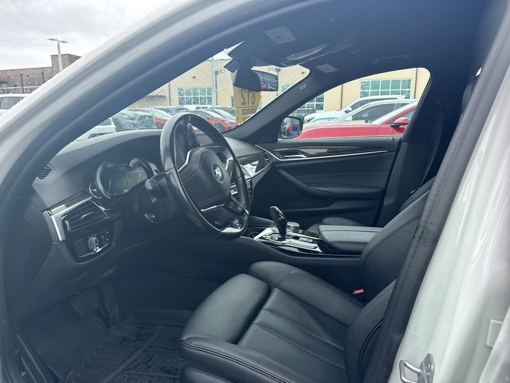 Used 2019 BMW 530i image 6
