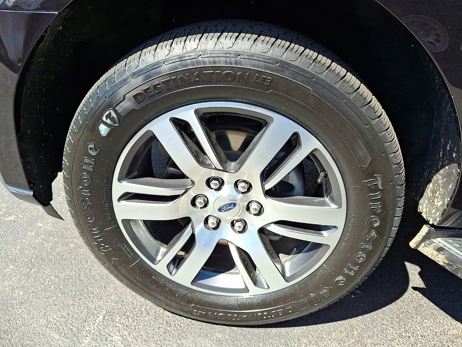 Used 2024 Ford Expedition Limited image 9