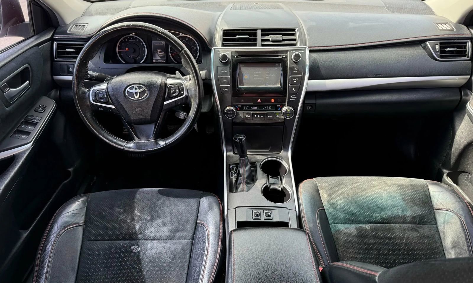 Used 2015 Toyota Camry XSE w/ Moonroof Package FWD image 13