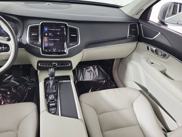 Used 2020 Volvo XC90 T5 Momentum AWD/4WD image 18