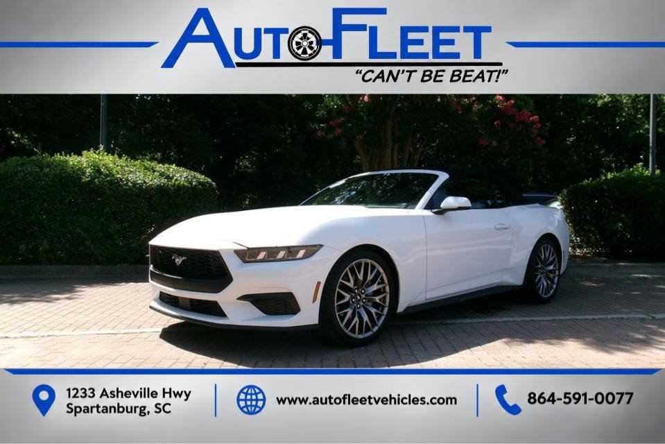 Used 2025 Ford Mustang Premium RWD image 1
