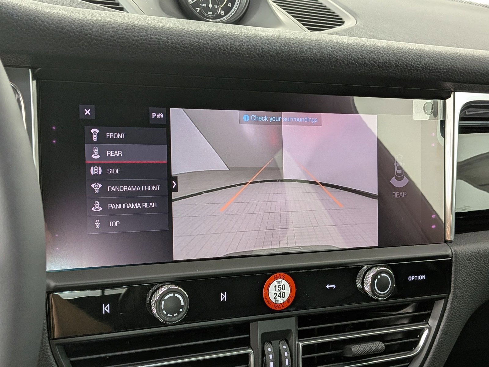 New 2026 Porsche Macan AWD/4WD image 19