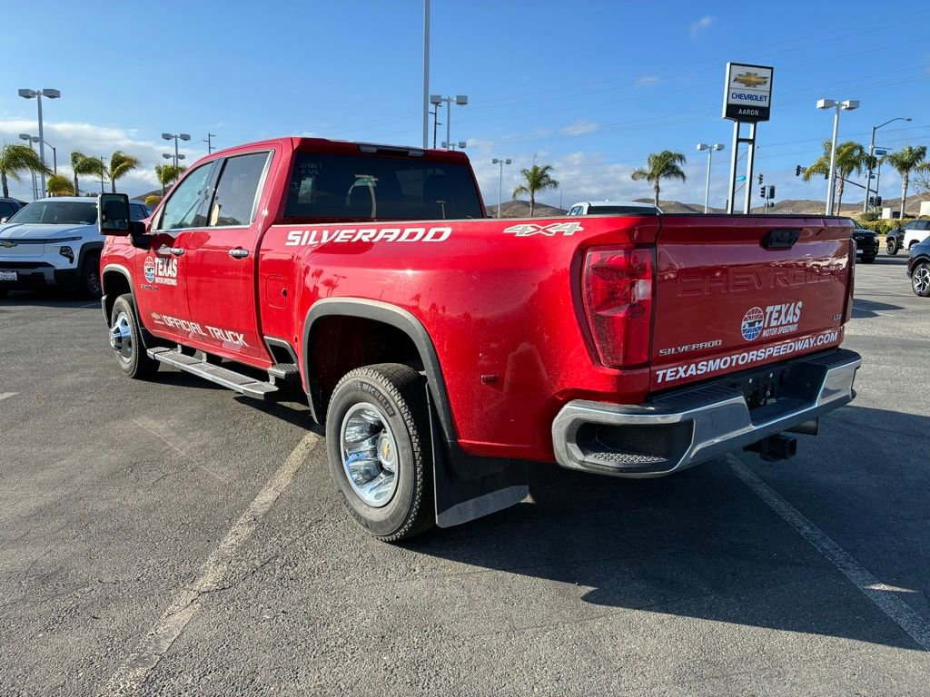 Used 2024 Chevrolet Silverado 3500 LTZ AWD/4WD image 7
