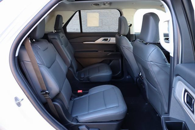 New 2026 Ford Explorer Active w/ Active Comfort Package AWD/4WD image 32
